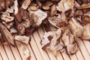 蒲公英根的最佳搭配 蒲公英根可以天天泡水喝吗