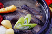 乌鸡汤感冒可以喝吗