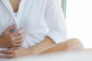 女性小腹胀痛是怎么回事 女性小腹坠胀怎么办