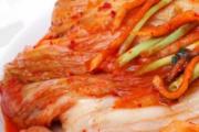 泡菜汤可以放豆瓣酱吗 泡菜汤里面放什么
