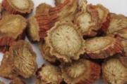 丹参不能和什么一起吃 藜芦、抗凝药、抗酸药！