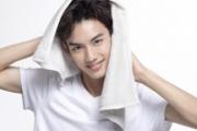 睡前洗头发有什么危害 晚上洗头有什么危害
