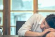 女人经常熬夜吃什么水果好 这些水果降低熬夜伤害