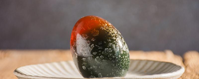 松花蛋可以直接吃吗 松花蛋吃起来发苦怎么回事 乐哈健康网