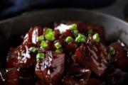 做红烧肉白糖可以吗 红烧肉用冰糖还是白糖