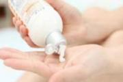 乳液去年的还能用吗 过期身体乳有什么用处