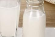 巴氏奶和纯牛奶区别 巴氏奶和纯牛奶哪个好