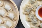 饺子放冰箱里可以放多久 饺子冻了半年还能吃吗