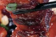 红烧肉里面加什么菜好吃 红烧肉需要的材料是什么