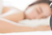 裸睡好还是穿衣服睡觉好 最健康的睡眠是裸睡吗