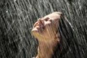淋雨后头疼怎么办 淋雨后喝什么驱寒