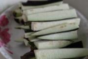 茄子怎么炒好吃 茄子怎么做好吃又简单