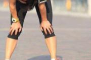 跑步后大腿肌肉酸痛怎么办 跑步后大腿肌肉酸痛还能再跑吗