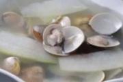文蛤煎鸽子蛋 