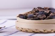 黑枣一次可以吃几粒 黑枣吃多了有什么坏处