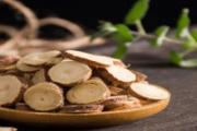 甘草能止咳化痰吗 甘草泡水喝可以去湿气吗
