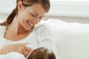 哺乳期喂奶后乳房刺痛是怎么回事 4个因素要注意