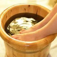 泡脚有什么好处,泡脚的最佳时间,泡脚出汗怎么回事