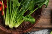菠菜和生菜能一起吃吗 生菜跟什么相克