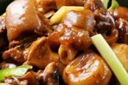 板栗可以和什么一起煲汤 板栗跟什么药材煲汤好