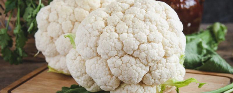 花菜上有黑点能吃吗 花菜发黑还能吃吗 乐哈健康网