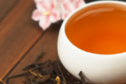 隔夜茶可以洗脸吗