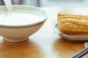 喝豆浆能美白吗 为什么喝豆浆能美白