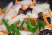 铁锅生锈炒菜能吃吗