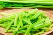 水芹菜热量高吗 水芹菜的营养成分