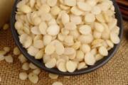 桃仁的功效与作用及食用方法