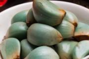 糖醋蒜刚腌了两天就变绿了为什么 糖醋蒜变绿色有毒吗
