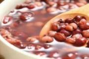 红豆薏米水里面的红豆薏米能吃吗 红豆薏米水可以天天喝吗