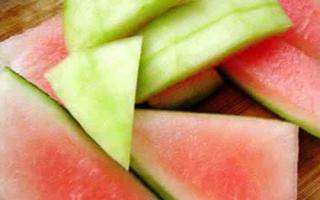 西瓜皮敷脸的用法