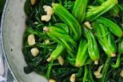 菠菜豆腐可以一起吃吗 黄鳝和菠菜能一起吃吗