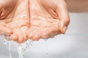 盐水可以洗脸吗 盐水洗脸一周几次