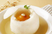 宝宝咳嗽有痰可以喝冰糖雪梨吗 冰糖雪梨这么喝才止咳化痰！