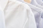 衣服上的顽固水果渍怎么去除 怎样去除衣服上的油渍
