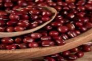 红豆有虫子还能吃吗 红豆属于碳水化合物吗