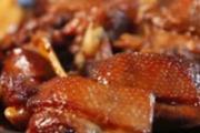 姜母鸭是用什么鸭子做的 哪里可以学到姜母鸭