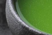 大麦若叶青汁肠胃不好的人可以喝吗 湿气重可以喝大麦若叶青汁吗