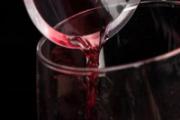 红酒保质期一般多久 红酒保质期过了能喝吗