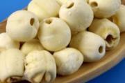 莲子能和红豆薏米一起煮吗 莲子红豆薏米粥能祛湿吗