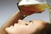 过期的啤酒能洗头发吗 啤酒洗头发有什么好处
