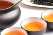 哪些人不宜喝杜仲茶 喝杜仲茶有什么好处