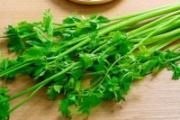 芹菜汁可以加蜂蜜吗 芹菜汁加蜂蜜的功效