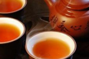 泡黑砖茶