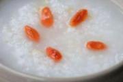 天热胃口不好怎么回事 为何夏天会没胃口