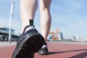 吃完饭可以马上散步吗 吃完饭后多久可以散步