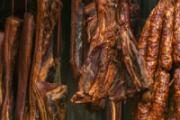 熏腊肉用什么东西熏最好 怎样烟熏腊肉最好看