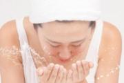 冷水洗脸毛孔会变小吗 冷水洗脸要注意什么